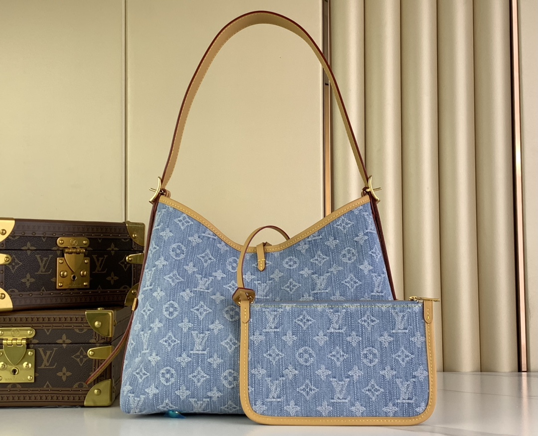 Louis Vuitton Shopping Bags